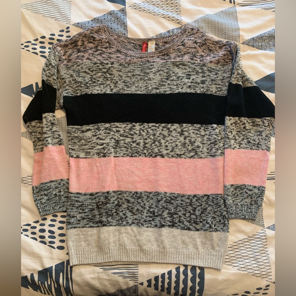 Divided Striped Sweater in Black, Pink, Gray